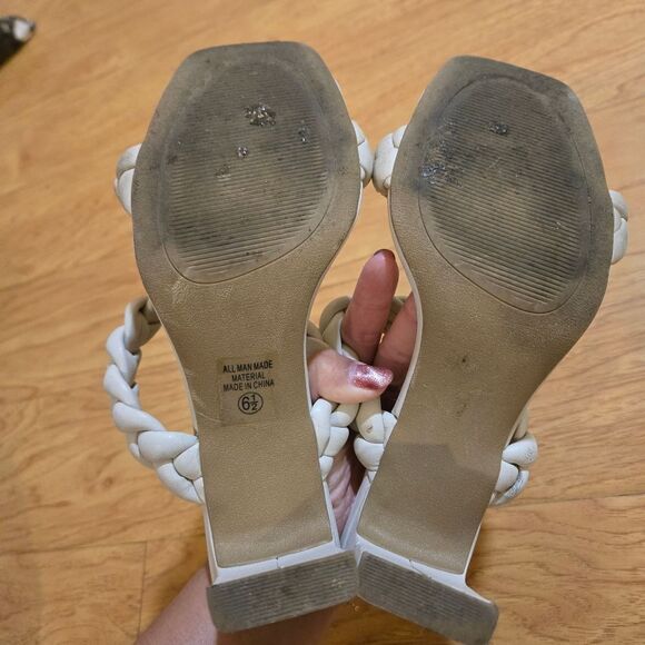 Soda Braided Band Square Heel Sandals - Picture 10 of 10